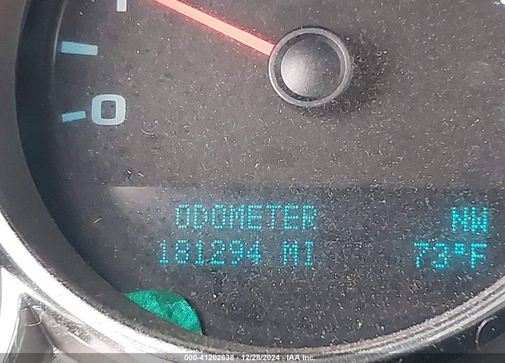 2011 CHEVROLET SILVERADO 1500 LT VIN: 1GCPKSE34BF250218