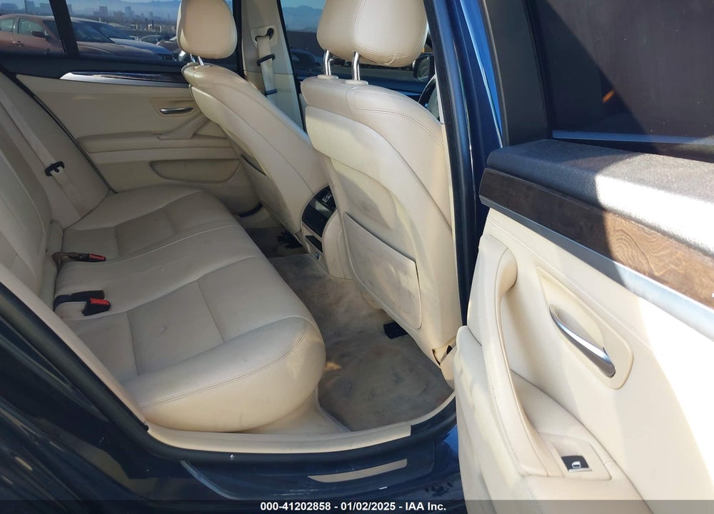 2014 BMW 528I VIN: WBA5A5C54ED511604