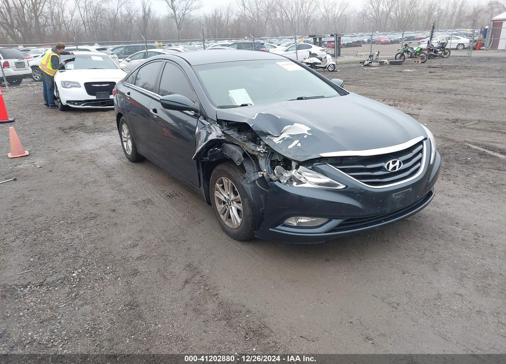 2013 HYUNDAI SONATA GLS VIN: 5NPEB4AC5DH811155