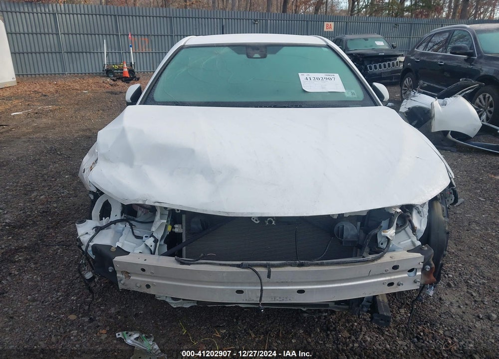 2020 TOYOTA CAMRY LE VIN: 4T1C11AK5LU916794
