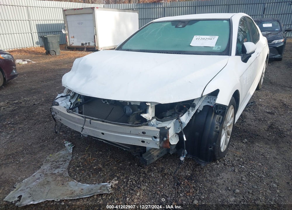 2020 TOYOTA CAMRY LE VIN: 4T1C11AK5LU916794
