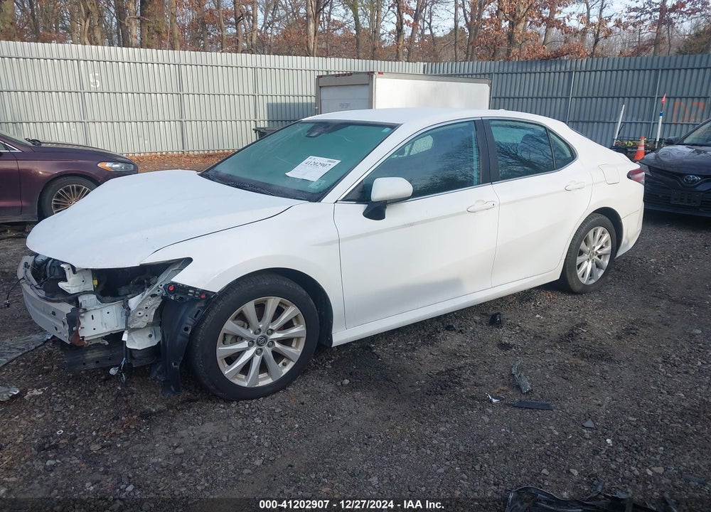 2020 TOYOTA CAMRY LE VIN: 4T1C11AK5LU916794
