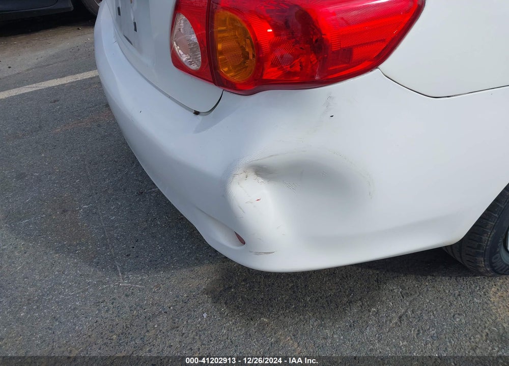2009 TOYOTA COROLLA LE VIN: 1NXBU40E19Z090373