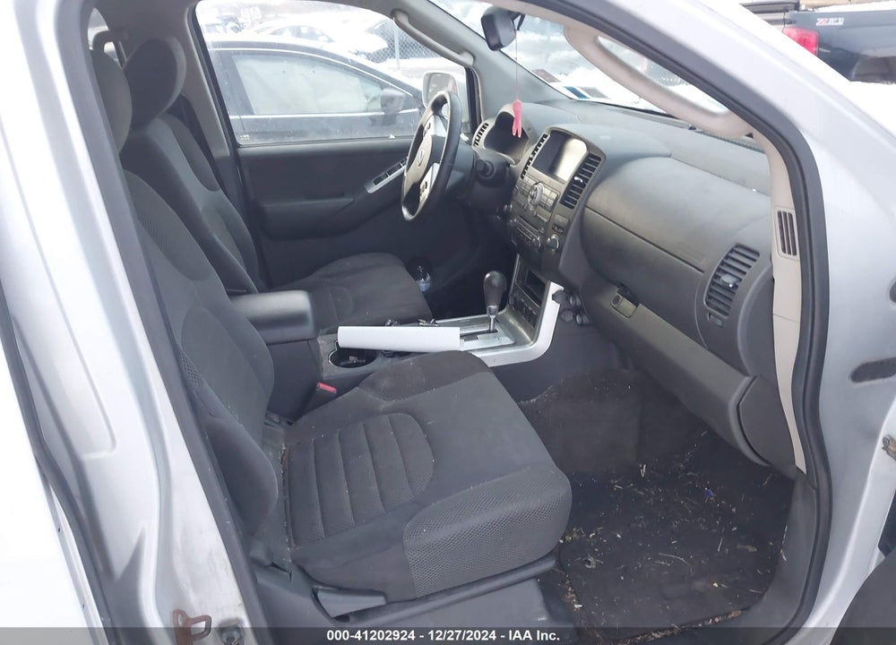 2012 NISSAN PATHFINDER SV VIN: 5N1AR1NB3CC605350