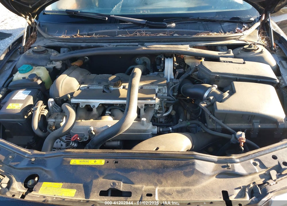 2005 VOLVO S80 2.5T VIN: YV1TS592051395169