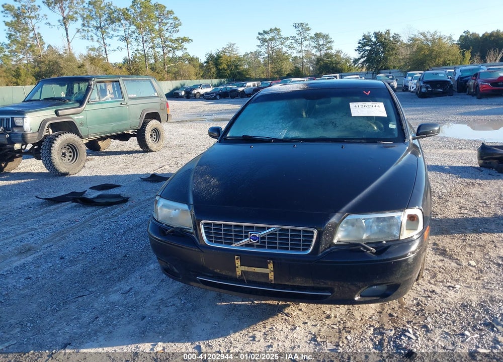 2005 VOLVO S80 2.5T VIN: YV1TS592051395169