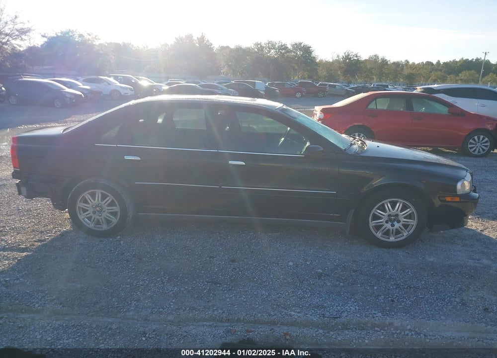 2005 VOLVO S80 2.5T VIN: YV1TS592051395169