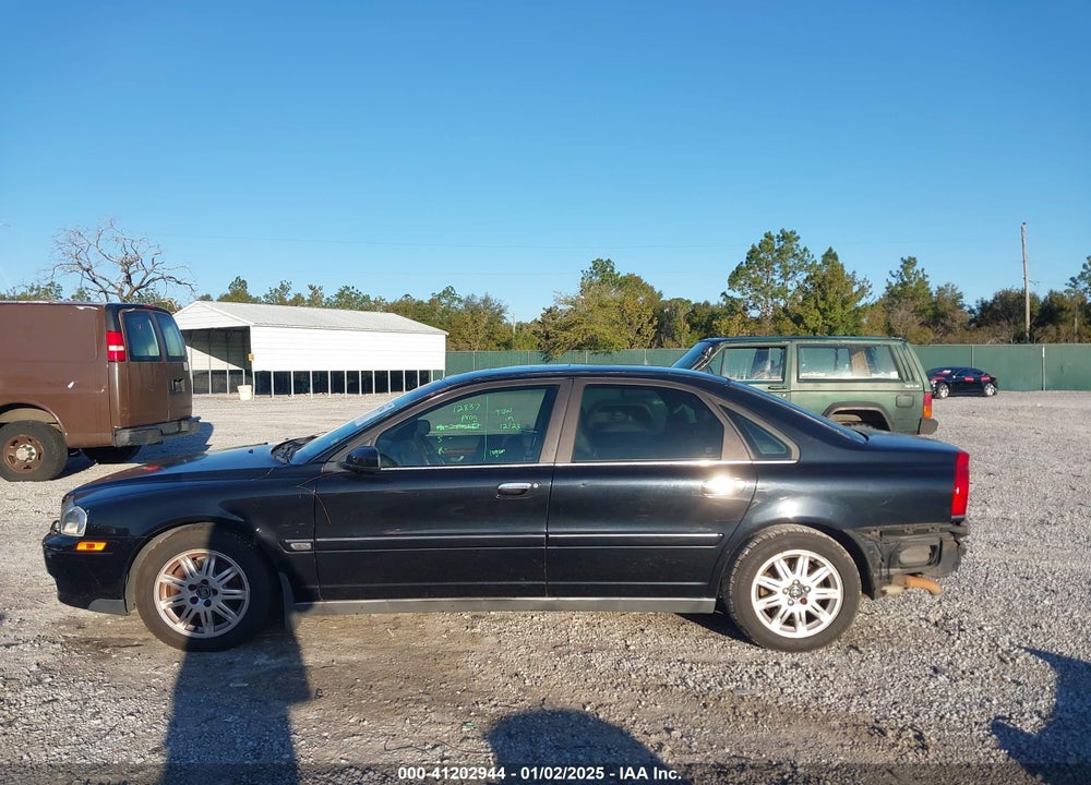 2005 VOLVO S80 2.5T VIN: YV1TS592051395169
