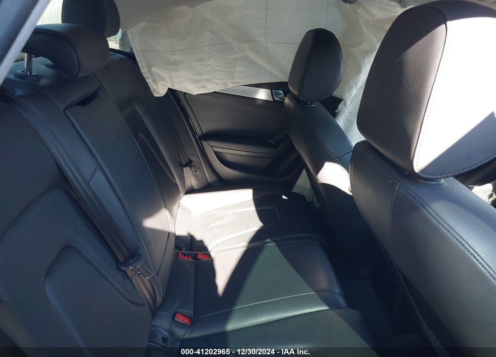 2016 AUDI A4 2.0T PREMIUM VIN: WAUBFAFL9GN012964