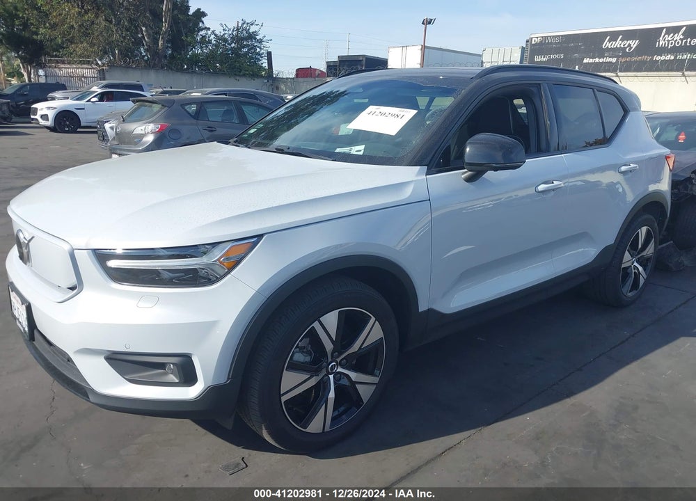 2021 VOLVO XC40 RECHARGE PURE ELECTRIC P8 VIN: YV4ED3UR7M2580522
