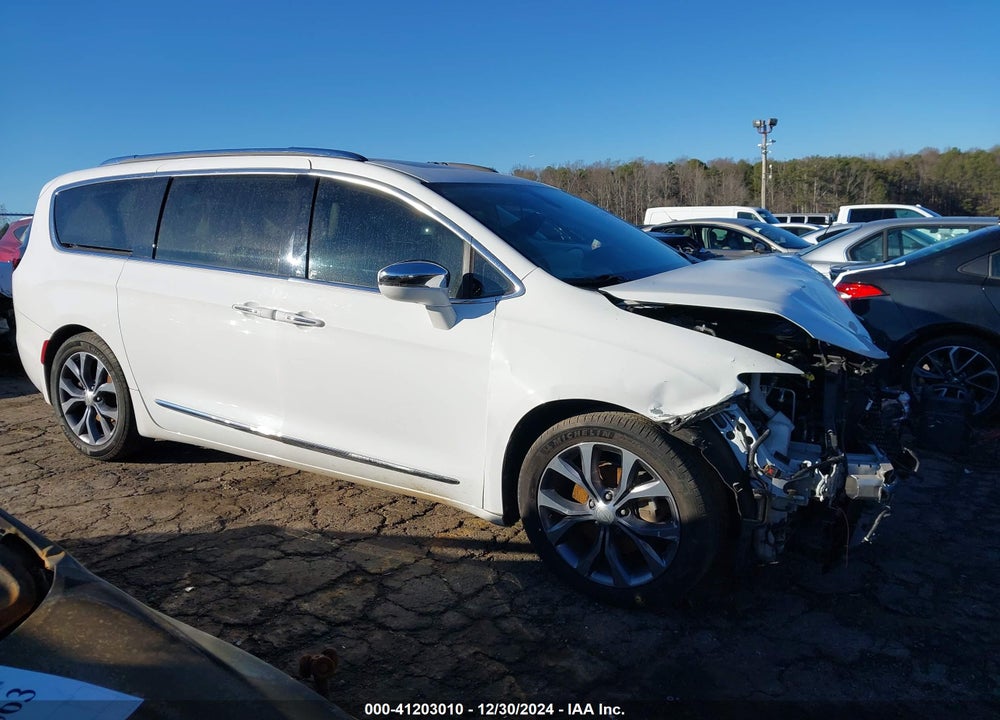 2017 CHRYSLER PACIFICA VIN: 2C4RC1GG5HR812712