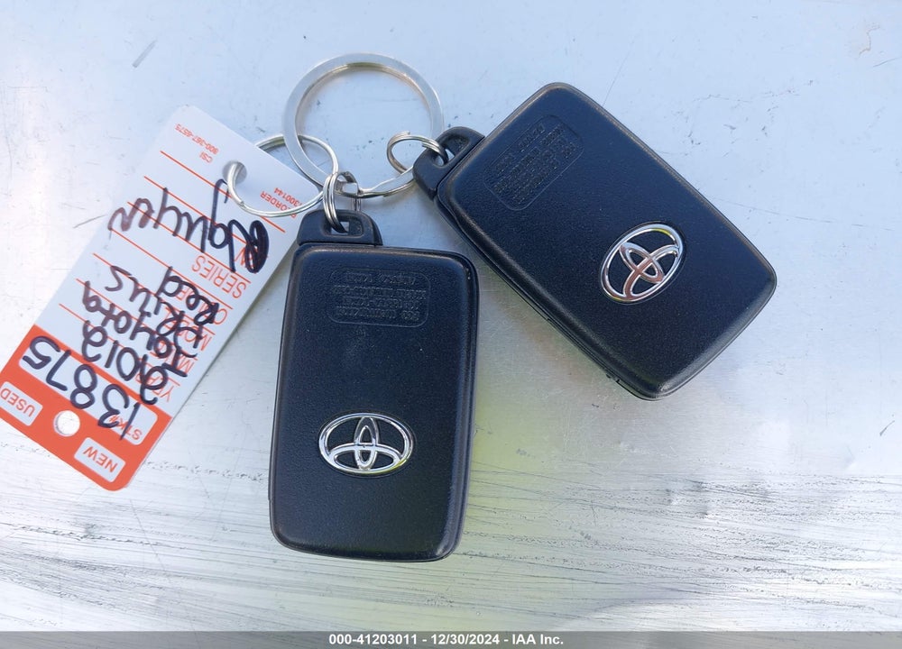 2012 TOYOTA PRIUS V TWO VIN: JTDZN3EU2C3164519