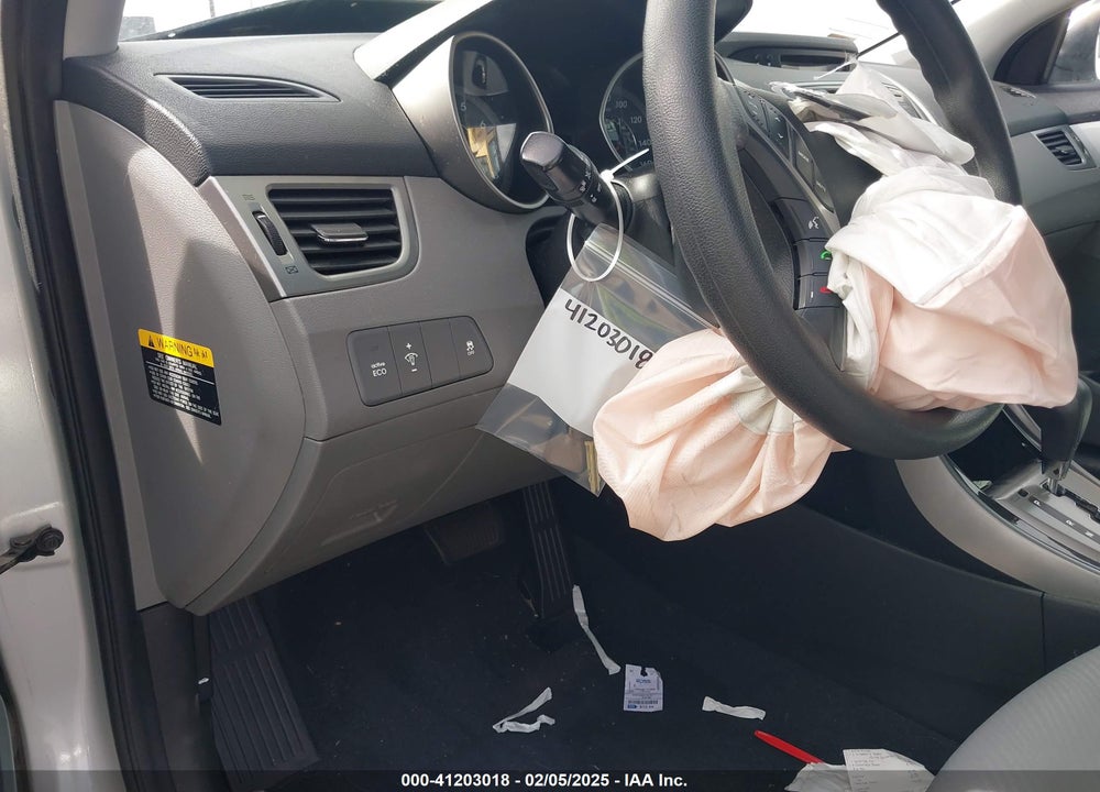 2013 HYUNDAI ELANTRA GLS VIN: KMHDH4AE9DU923230