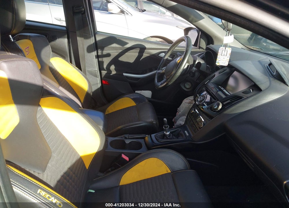 2013 FORD FOCUS ST VIN: 1FADP3L96DL224473
