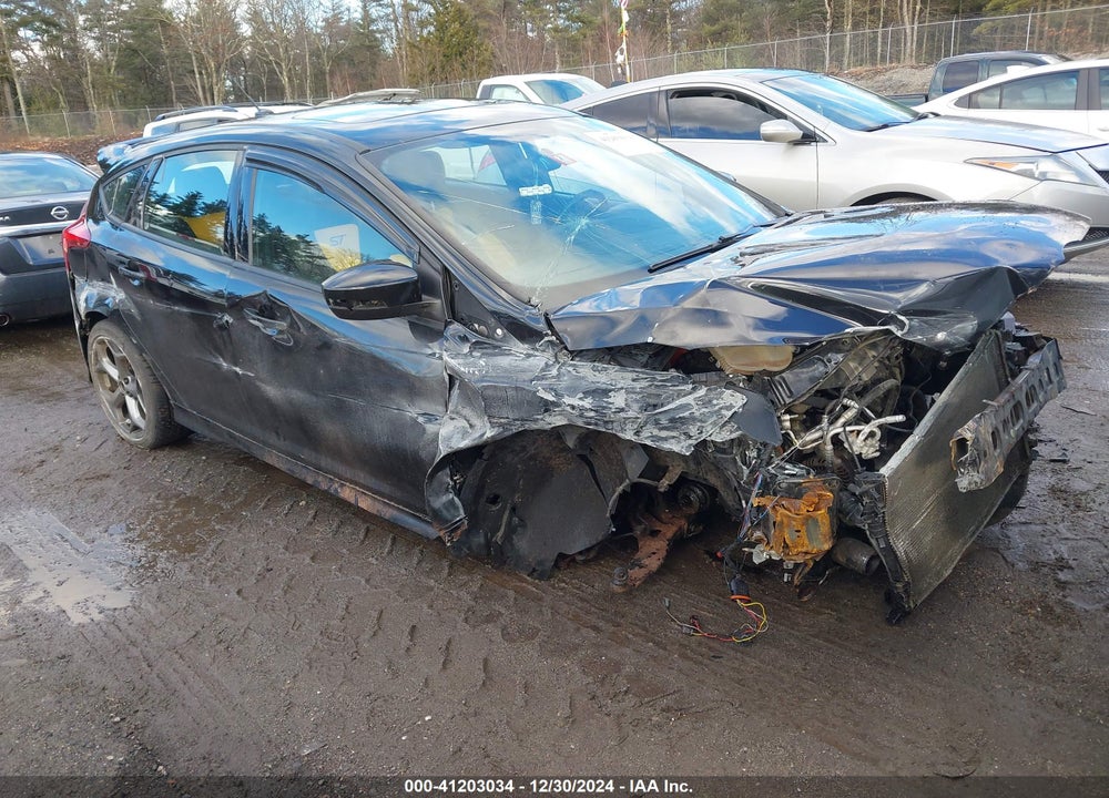 2013 FORD FOCUS ST VIN: 1FADP3L96DL224473