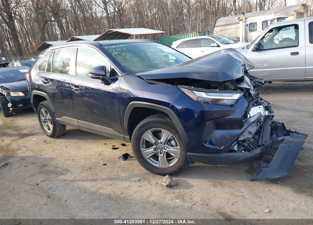 2024 TOYOTA RAV4 XLE VIN: 2T3P1RFV3RW429676