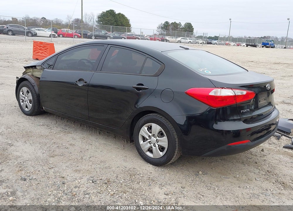 2015 KIA FORTE VIN: KNAFK4A64F5405785