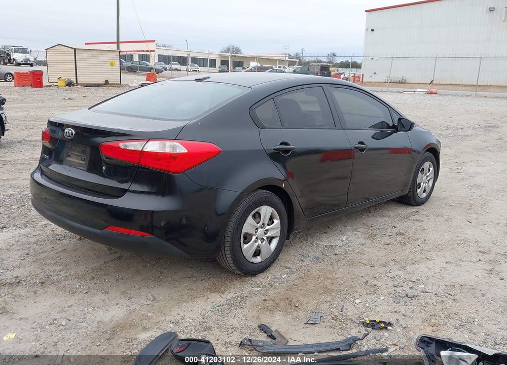 2015 KIA FORTE VIN: KNAFK4A64F5405785