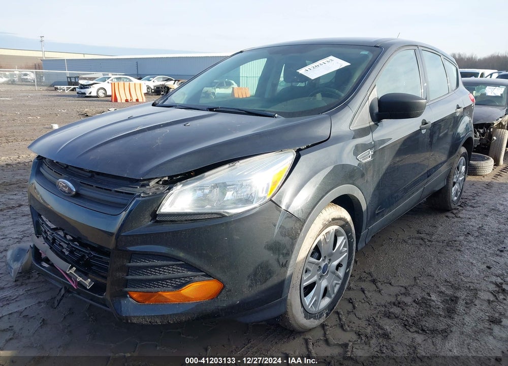 2015 FORD ESCAPE S VIN: 1FMCU0F74FUB70395