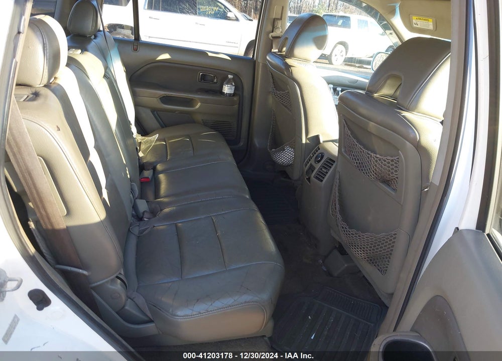 2006 HONDA PILOT EX-L VIN: 2HKYF18556H559191