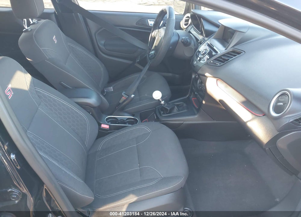 2018 FORD FIESTA ST VIN: 3FADP4GX1JM132177