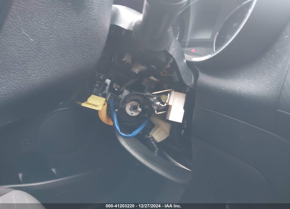 2015 KIA FORTE VIN: KNAFX4A81F5322477