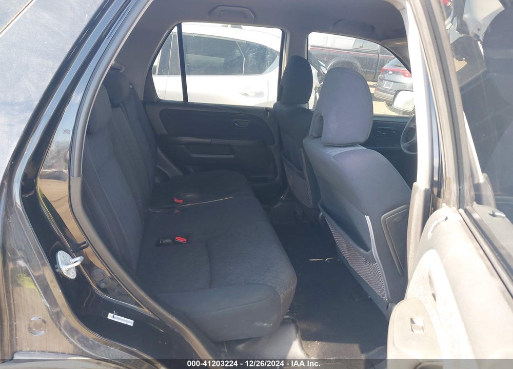 2006 HONDA CR-V LX VIN: JHLRD68526C005127