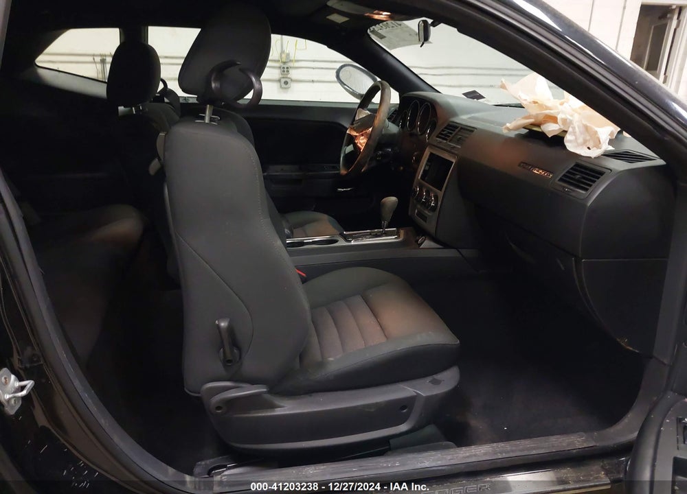 2009 DODGE CHALLENGER SE VIN: 2B3LJ44V99H589549