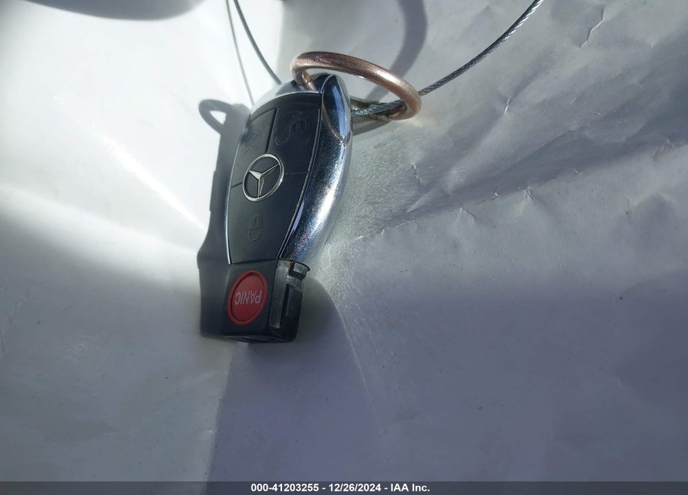 2008 MERCEDES-BENZ C 300 VIN: WDDGF54X18F078934