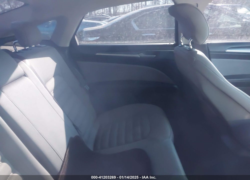 2014 FORD FUSION S VIN: 1FA6P0G79E5359470