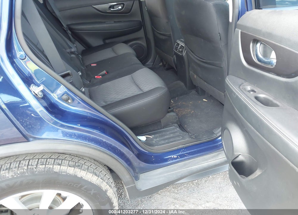 2020 NISSAN ROGUE SV FWD VIN: JN8AT2MT4LW012735