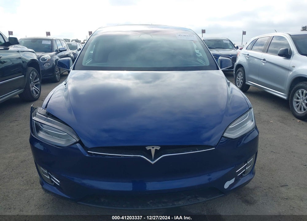 2017 TESLA MODEL X VIN: 5YJXCBE25HF076502