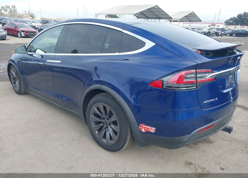 2017 TESLA MODEL X VIN: 5YJXCBE25HF076502