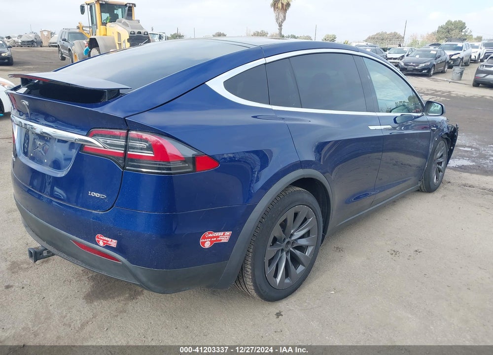 2017 TESLA MODEL X VIN: 5YJXCBE25HF076502