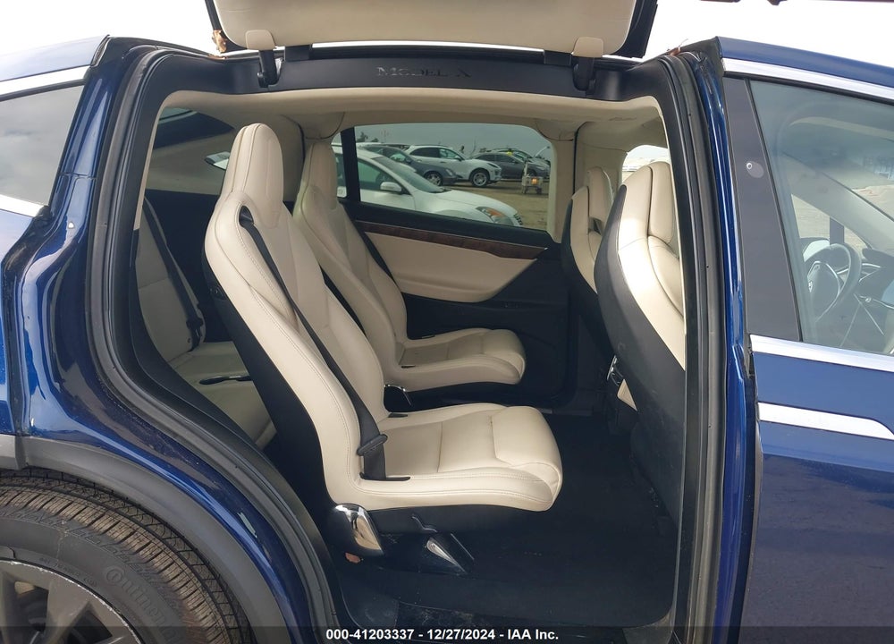 2017 TESLA MODEL X VIN: 5YJXCBE25HF076502