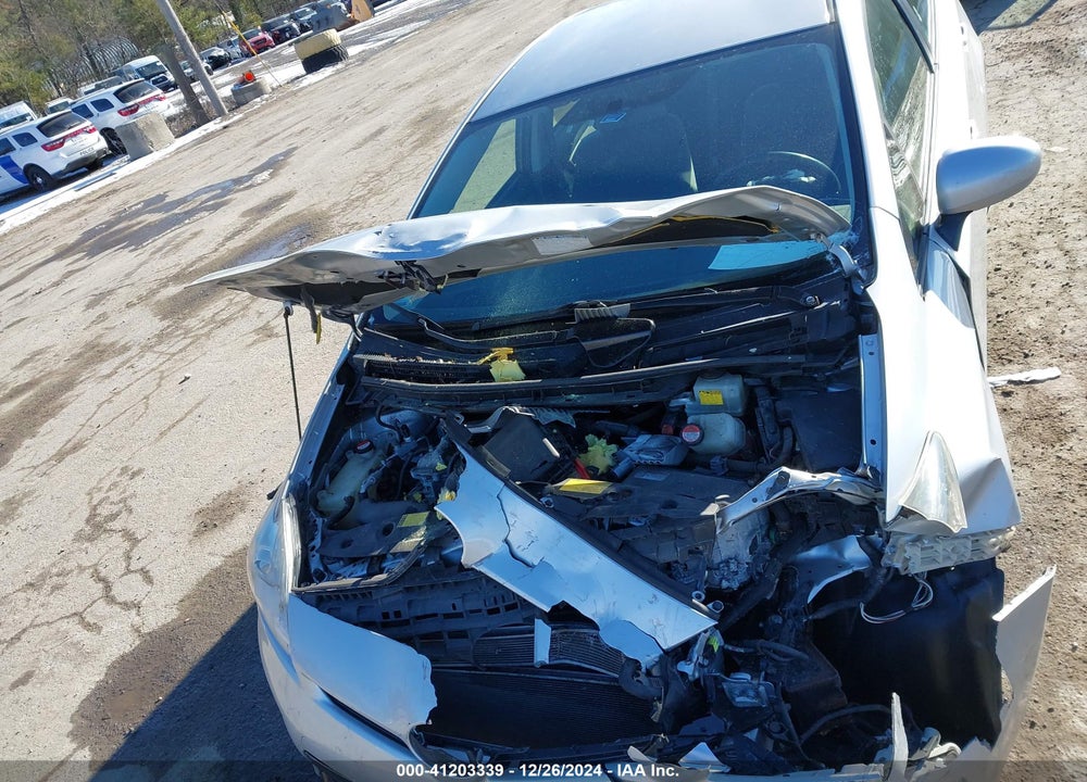 2014 TOYOTA PRIUS TWO VIN: JTDKN3DUXE1821326
