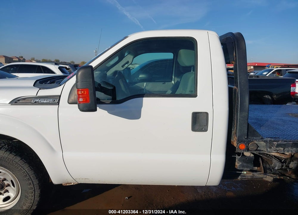 2015 FORD F-250 XL VIN: 1FTBF2A61FEA34823