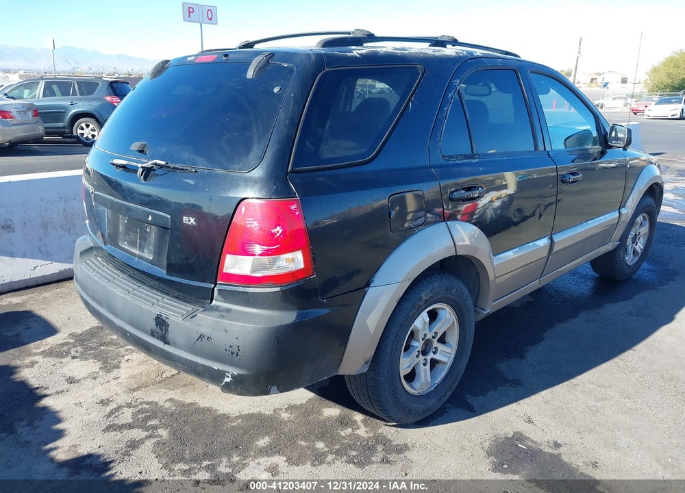 2004 KIA SORENTO EX/LX VIN: KNDJC733845181402