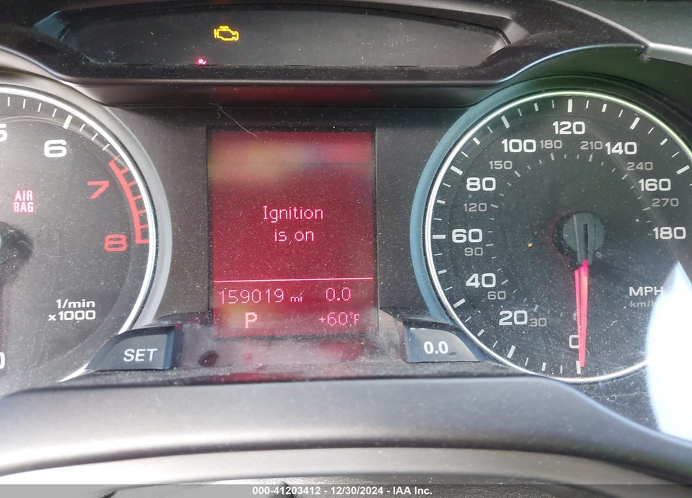 2010 AUDI A4 2.0T PREMIUM VIN: WAUAFAFL0AN059092