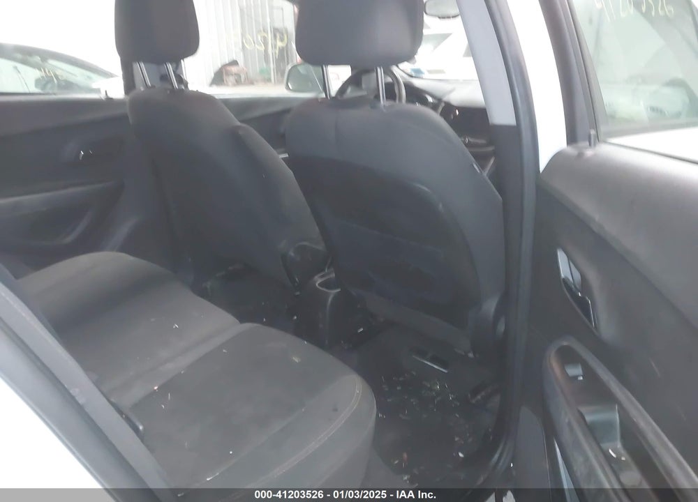 2018 CHEVROLET TRAX LS VIN: KL7CJNSB5JB598773