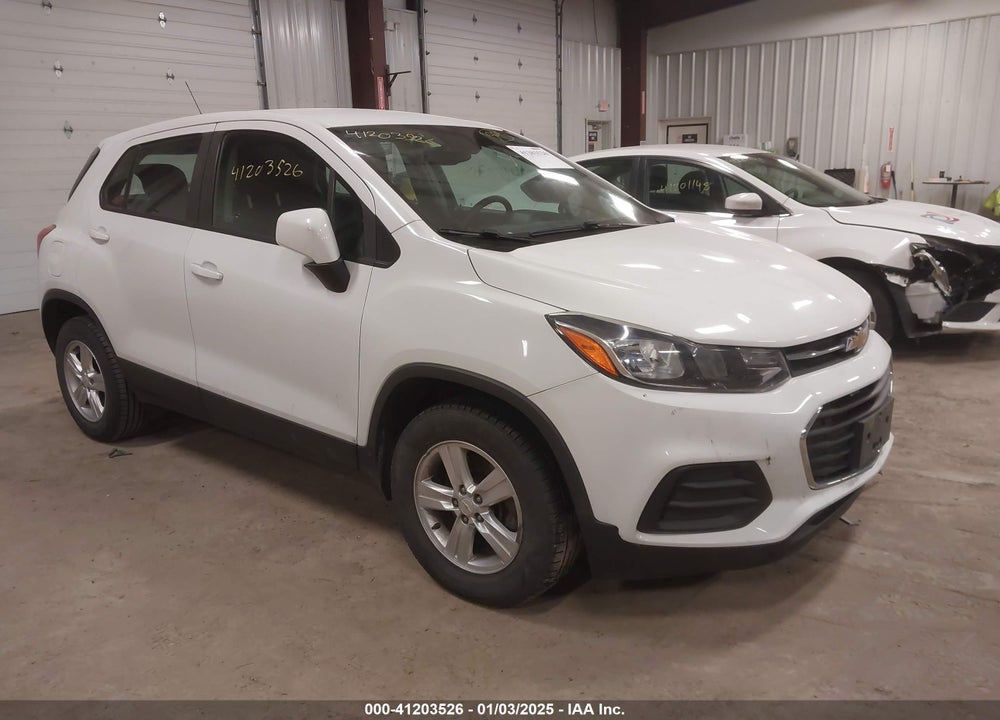 2018 CHEVROLET TRAX LS VIN: KL7CJNSB5JB598773