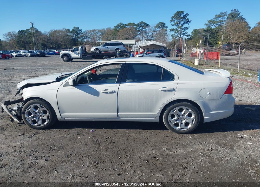 2010 FORD FUSION SE VIN: 3FAHP0HA7AR414671