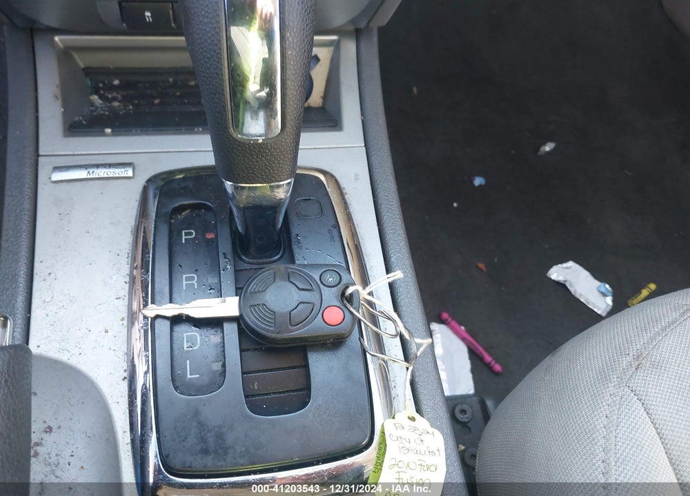 2010 FORD FUSION SE VIN: 3FAHP0HA7AR414671
