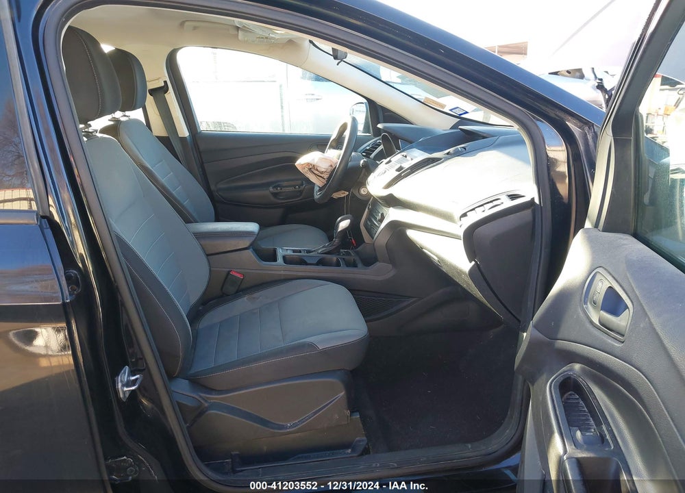 2017 FORD ESCAPE S VIN: 1FMCU0F78HUA93355