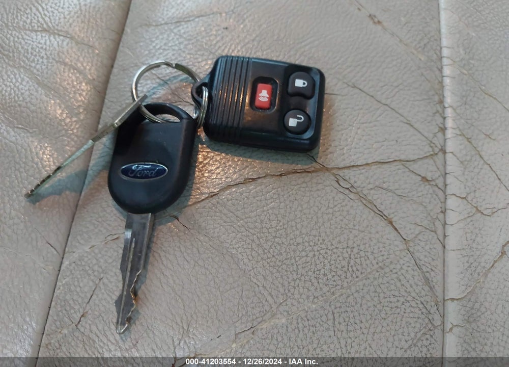 2004 FORD F-150 LARIAT/XLT VIN: 1FTPW12504KC20938
