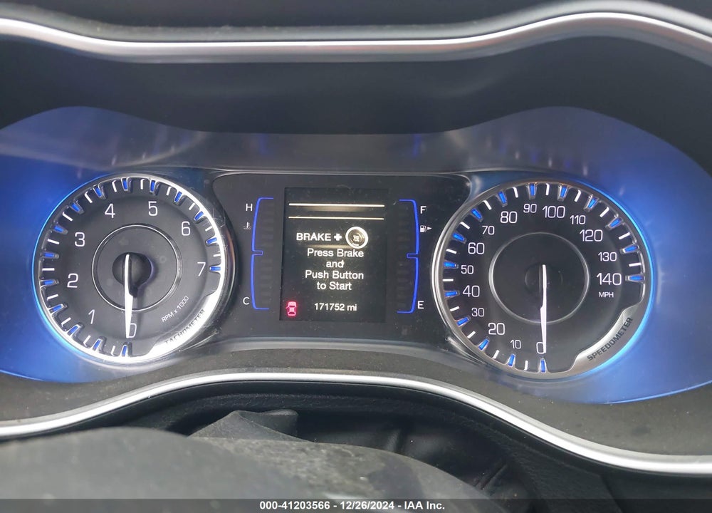 2016 CHRYSLER 200 LIMITED VIN: 1C3CCCAB5GN132260