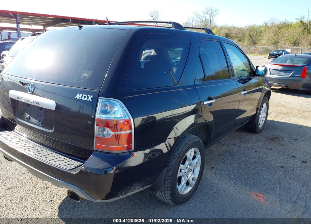 2005 ACURA MDX VIN: 2HNYD18815H515660