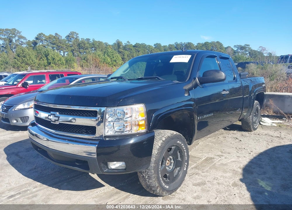 2008 CHEVROLET SILVERADO 1500 LT1 VIN: 1GCEK19J18Z186110