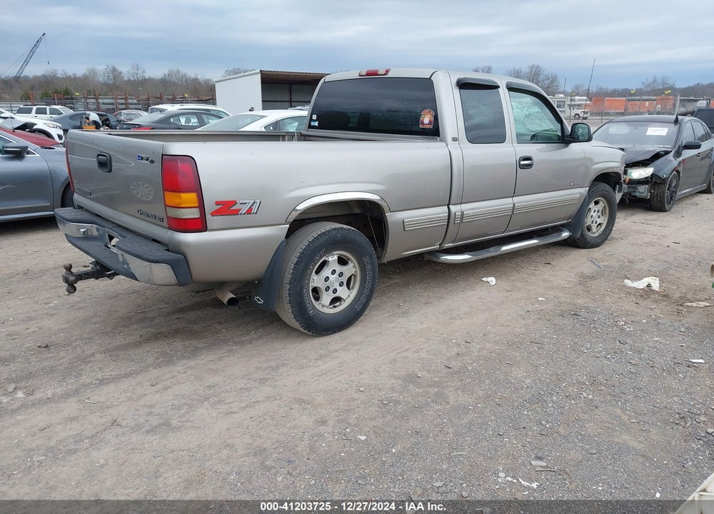 2000 CHEVROLET SILVERADO 1500 LT VIN: 1GCEK19T1YE284918