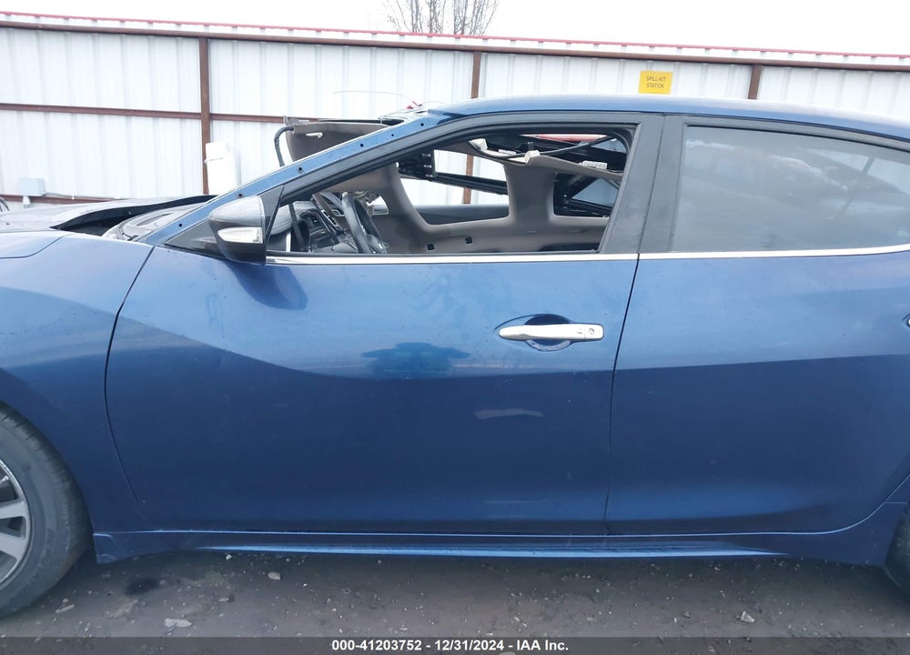 2016 NISSAN MAXIMA VIN: 1N4AA6AP6GC426435